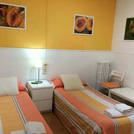 Hostal Valls Βαρκελώνη Εξωτερικό φωτογραφία