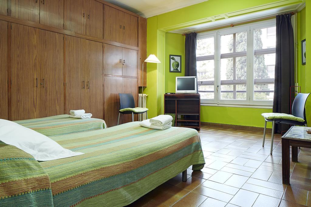 Hostal Valls Βαρκελώνη Εξωτερικό φωτογραφία