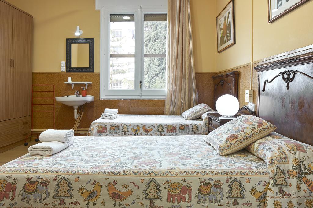 Hostal Valls Βαρκελώνη Εξωτερικό φωτογραφία
