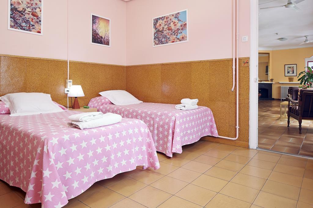 Hostal Valls Βαρκελώνη Εξωτερικό φωτογραφία