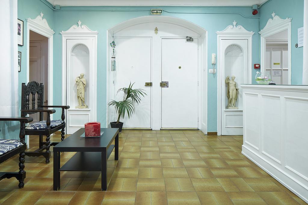 Hostal Valls Βαρκελώνη Εξωτερικό φωτογραφία