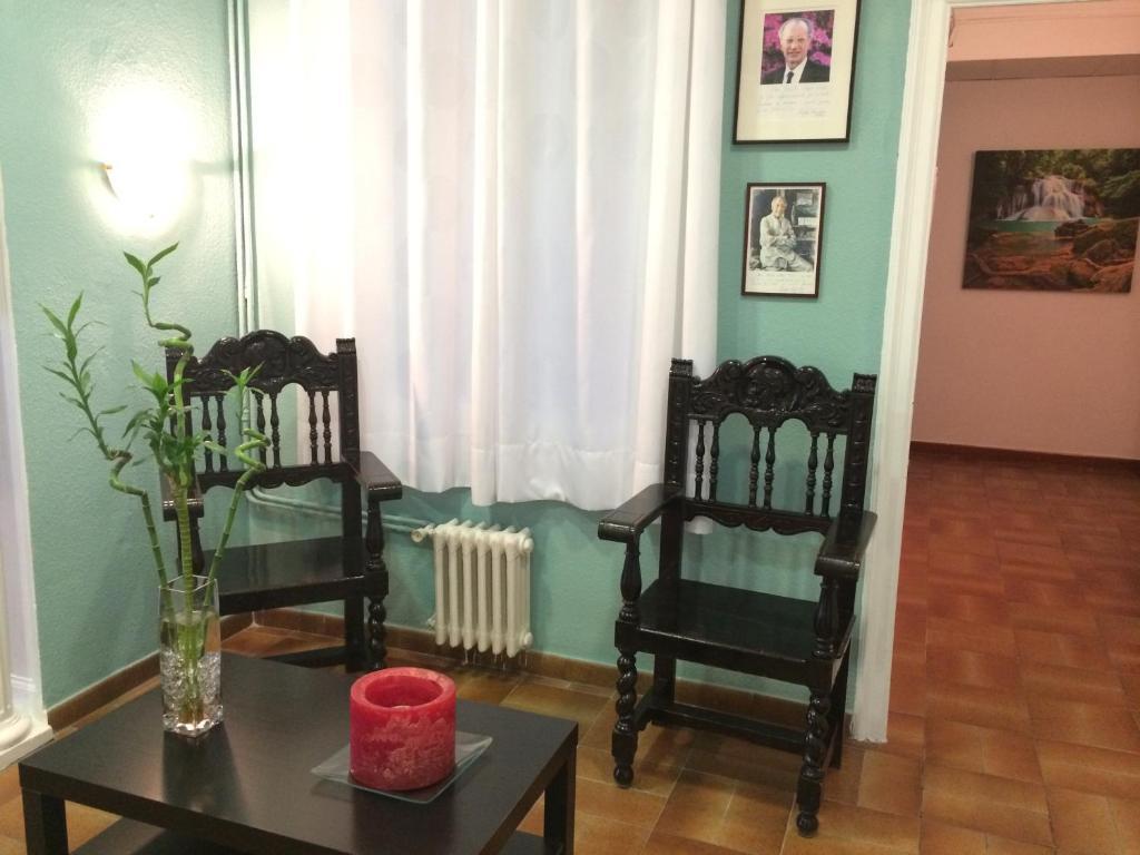 Hostal Valls Βαρκελώνη Εξωτερικό φωτογραφία
