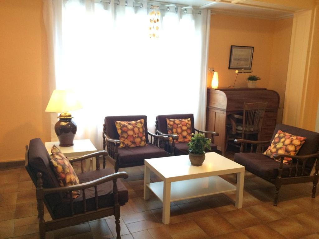 Hostal Valls Βαρκελώνη Εξωτερικό φωτογραφία