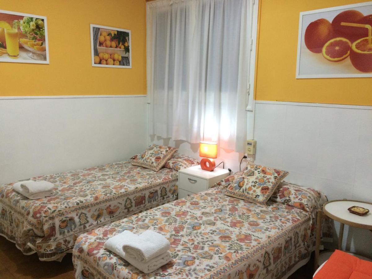 Hostal Valls Βαρκελώνη Δωμάτιο φωτογραφία